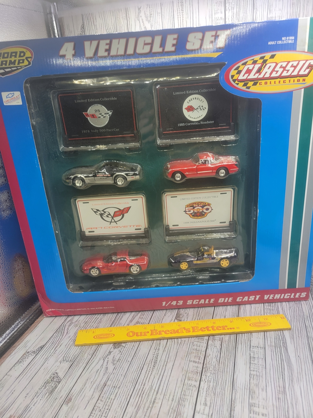 Road Champs 1/43 Diecast Classic Collection Cars
